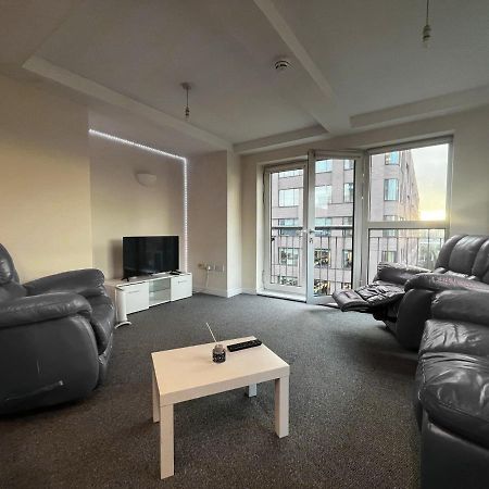 City View Spacious 2 Bed Apartment 2 Bathrooms Манчестер Екстер'єр фото